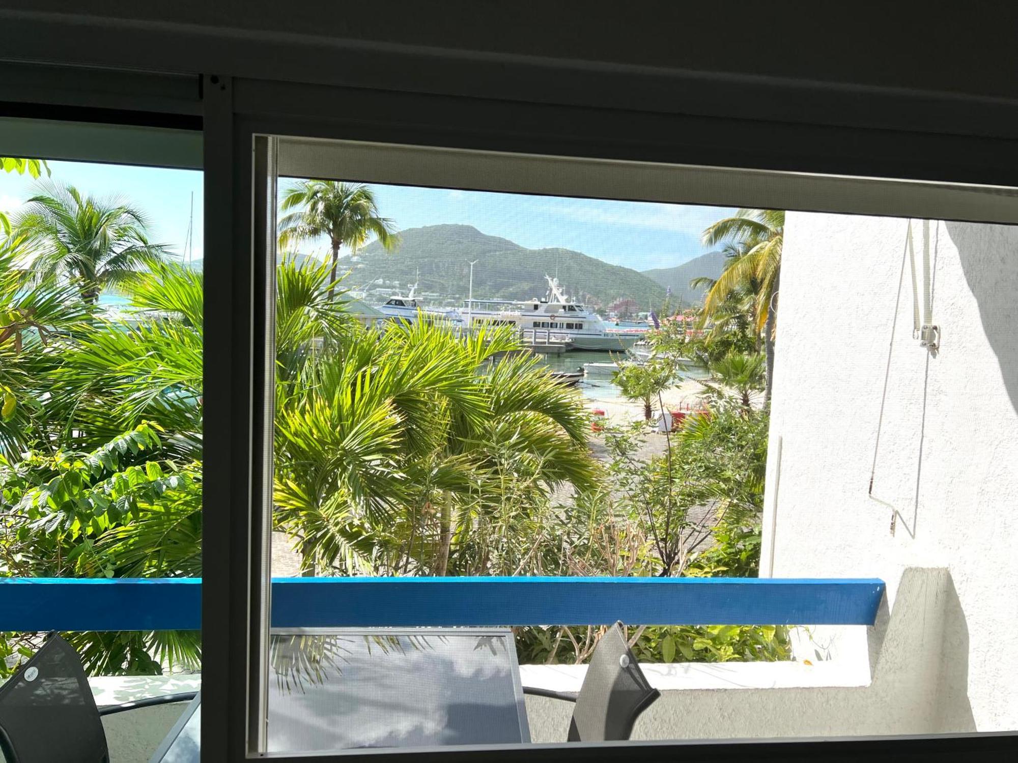 Appartement Neuf En Plein Coeur De Philipsburg Philipsburg  Exterior photo
